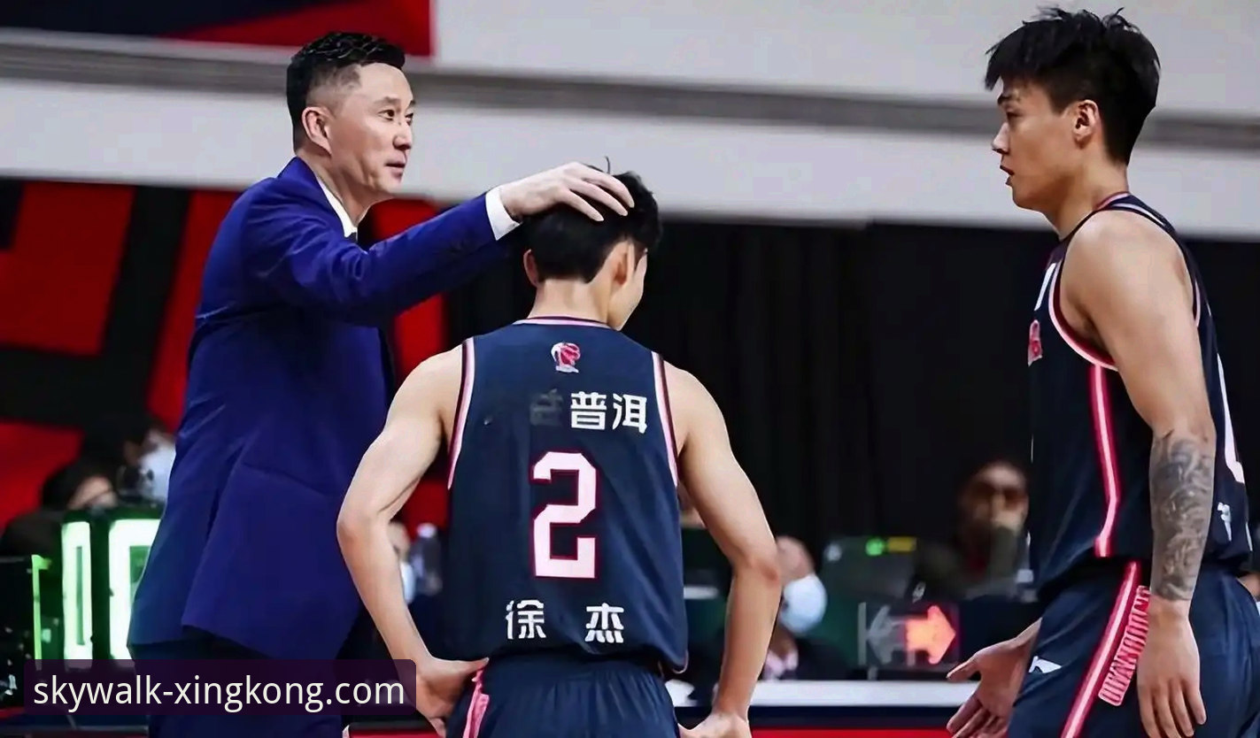 揭秘上海男篮12连胜背后的战术“数据流”：一次在星空体育APP官网的深度复盘